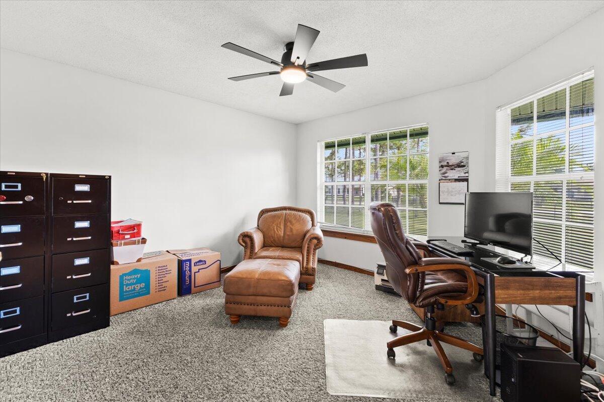 Acreage & Unrec - Residential