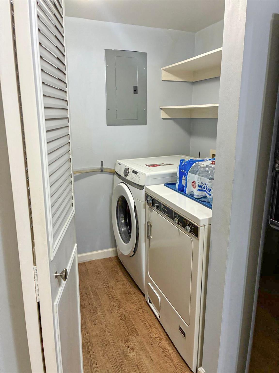 Pine Rdg Condo 03 South - Residential Lease