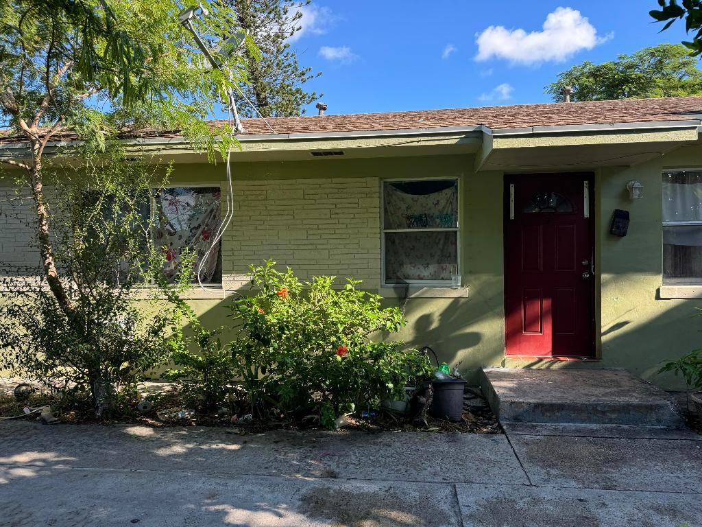 Photo of 721 N F Street #3, Lake Worth Beach, FL 33460 (MLS # R11023958)