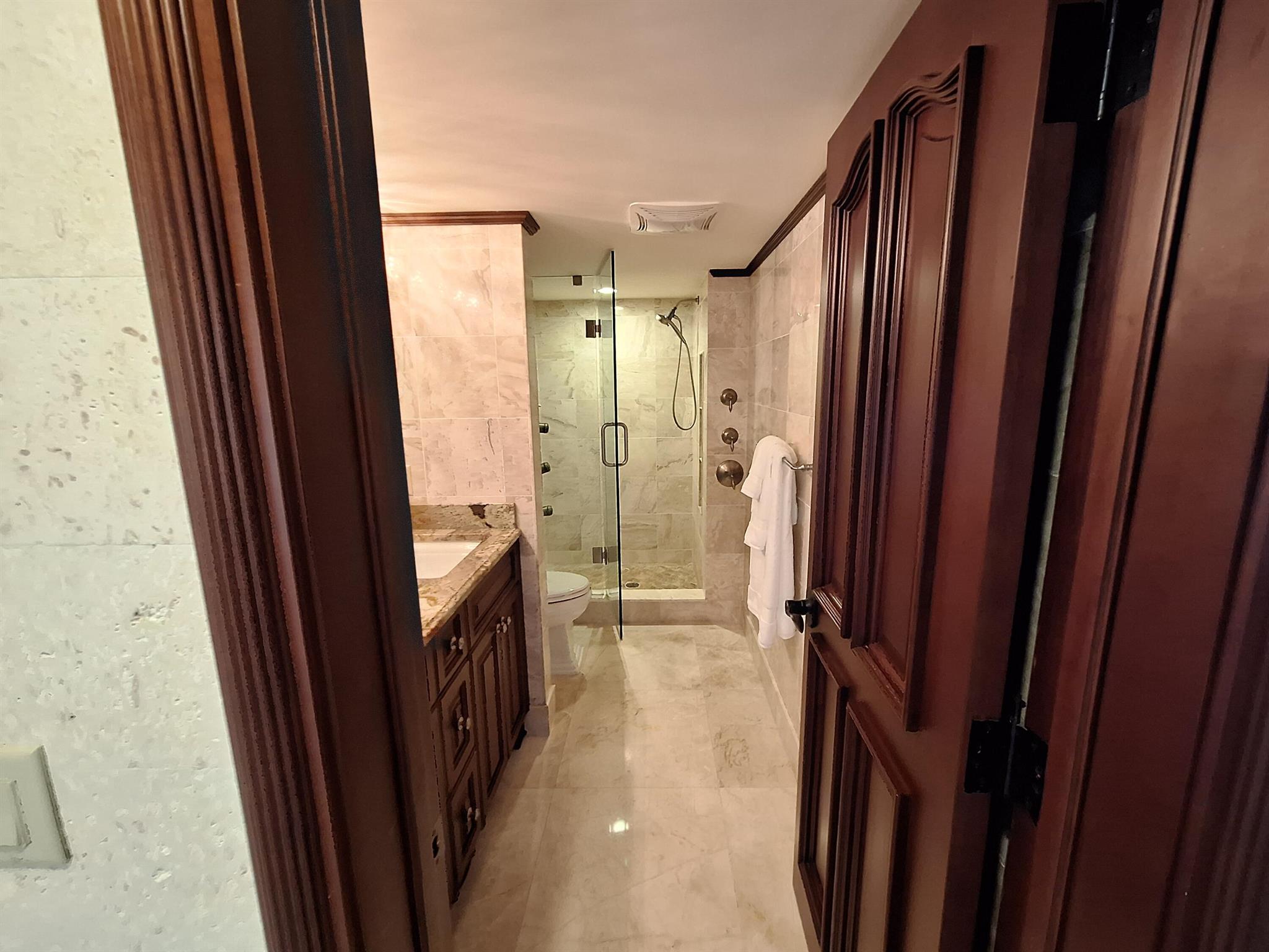 OCEANTREE CONDO - Residential Lease