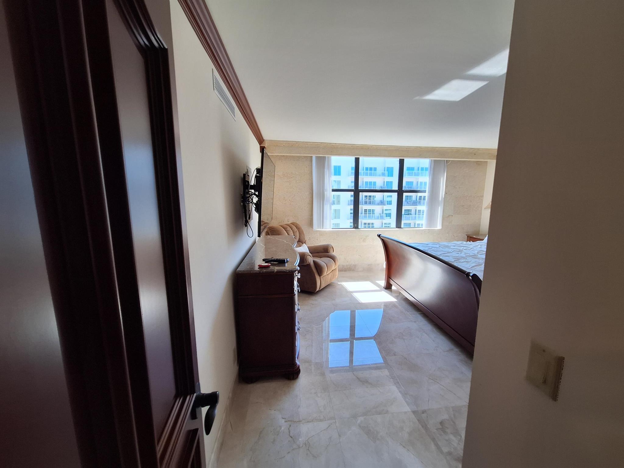 OCEANTREE CONDO - Residential Lease
