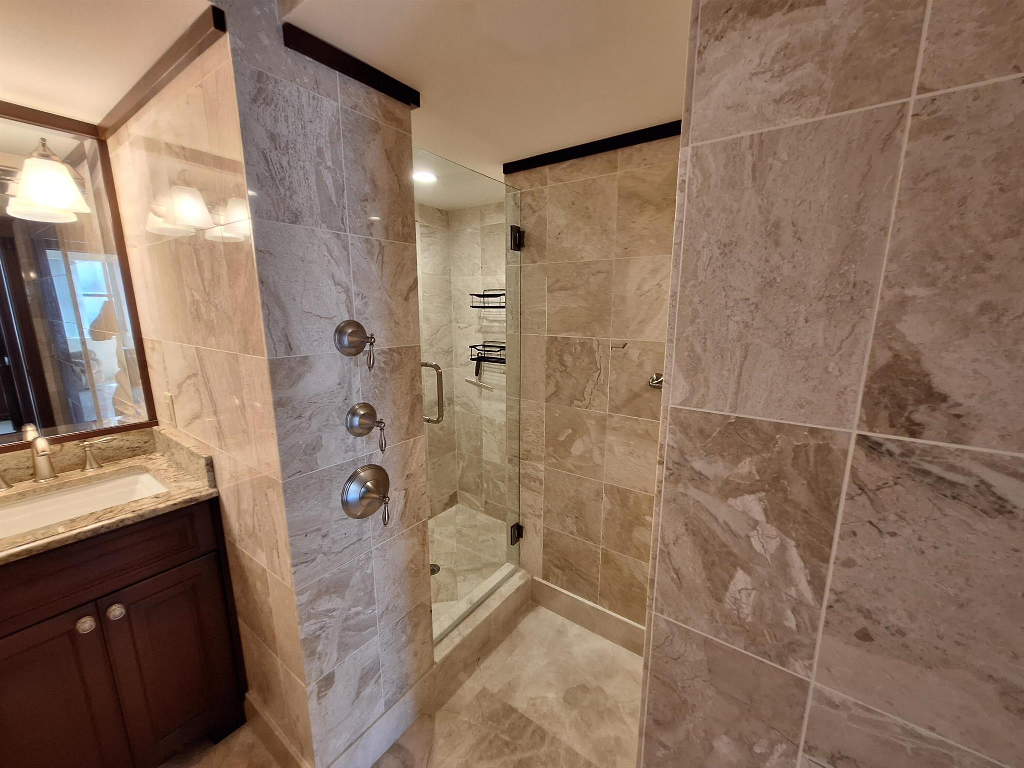 OCEANTREE CONDO - Residential Lease