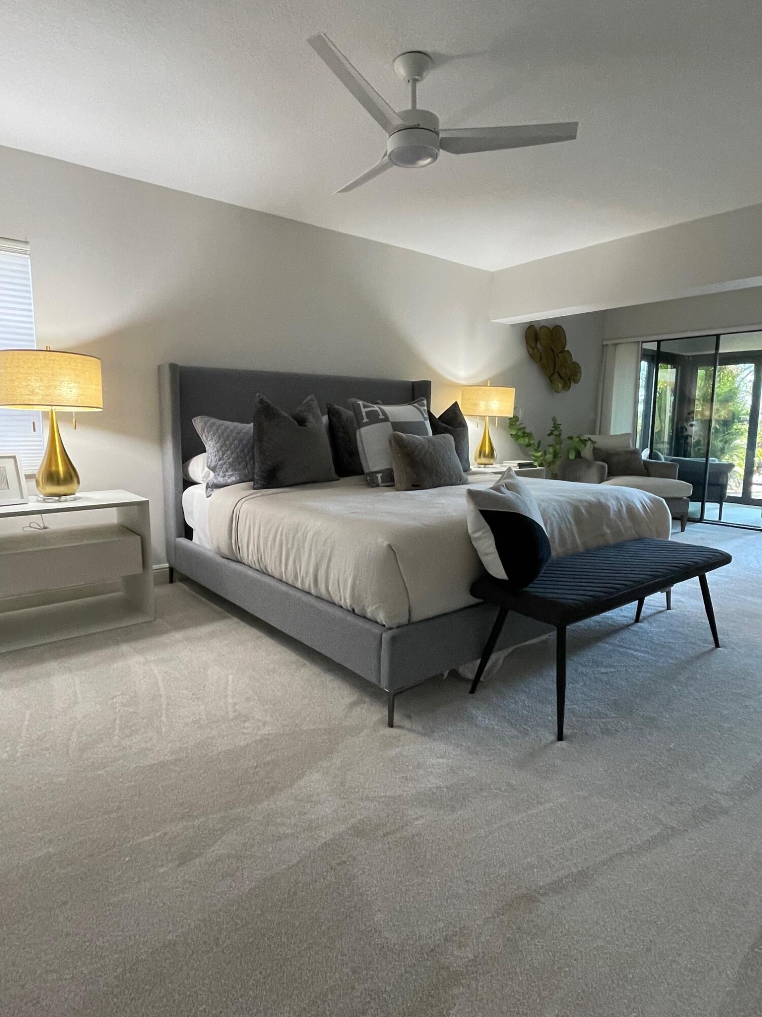 TWELVE OAKS CONDO - Residential