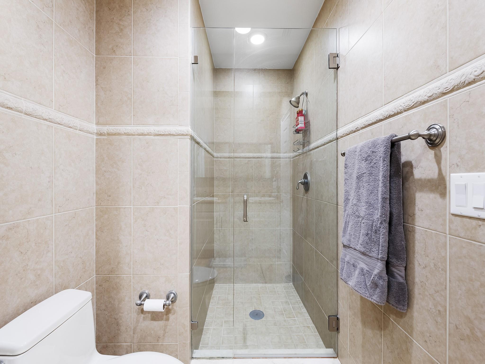 The Cove 5th Sec 39-5 B - Residential