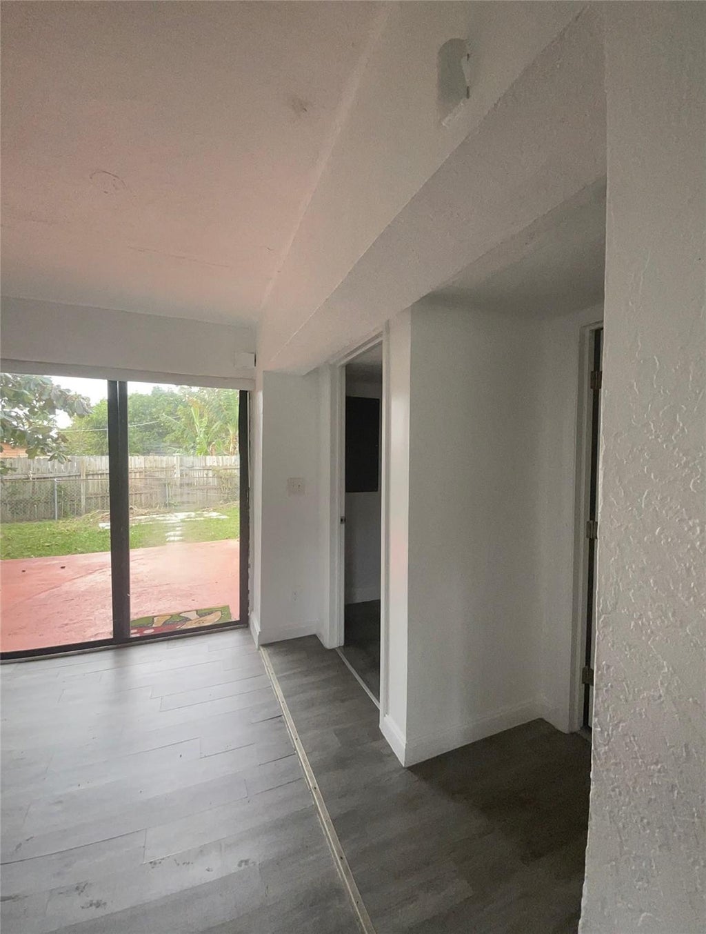 Photo of 3105 Ocean Parkway, Boynton Beach, FL 33435 (MLS # F10482304)