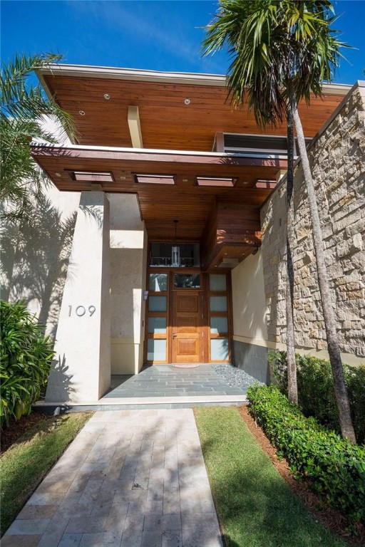 Navarro Isle 15-40 B - Residential