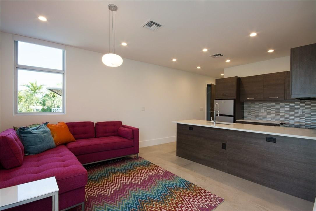 Navarro Isle 15-40 B - Residential