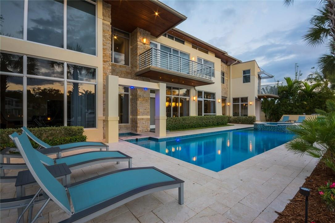 Navarro Isle 15-40 B - Residential