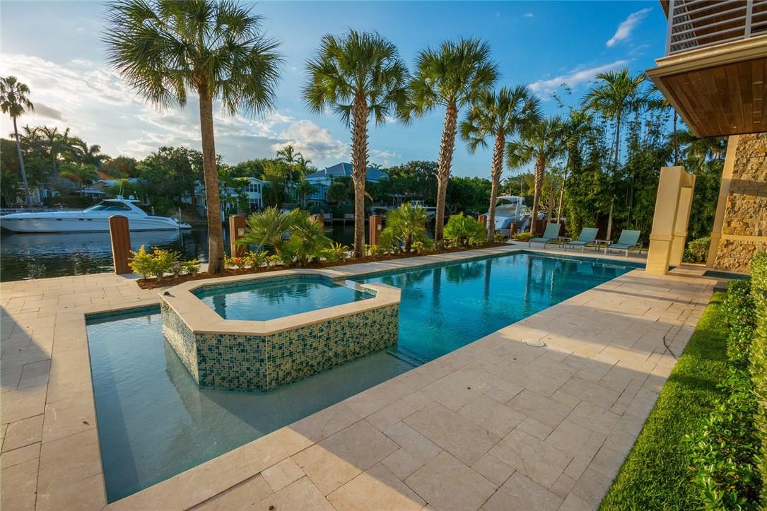 Navarro Isle 15-40 B - Residential