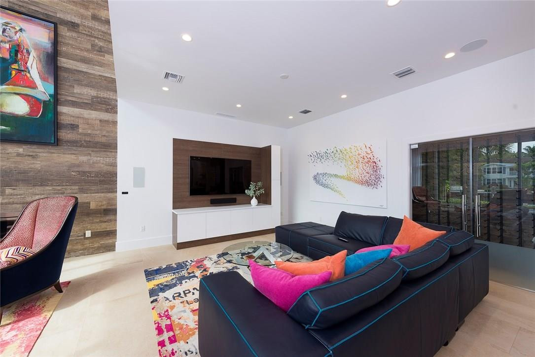 Navarro Isle 15-40 B - Residential