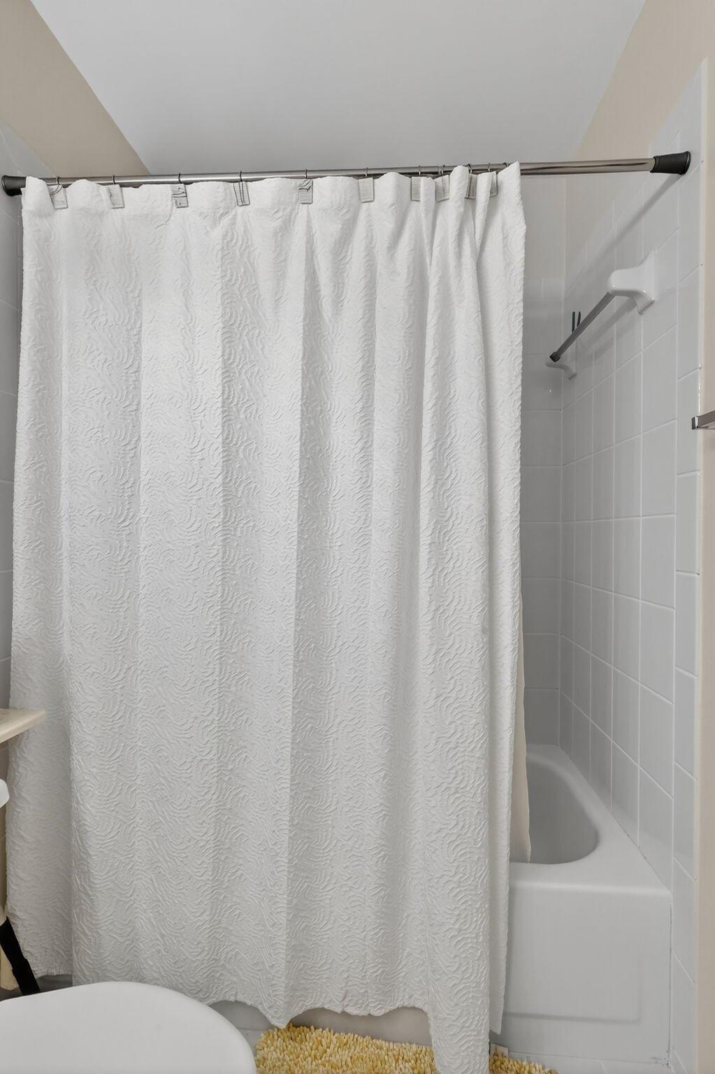 SUN VALLEY EAST CONDO - Residential