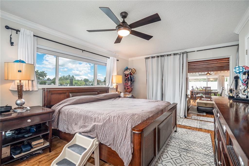 Poinsettia Heights River - Residential