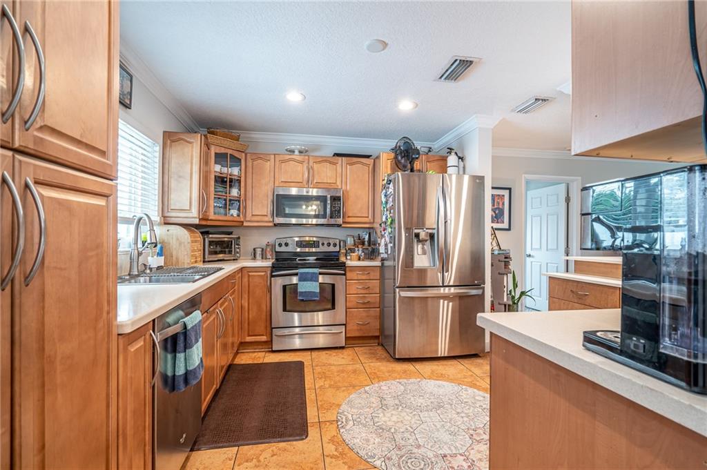 Poinsettia Heights River - Residential