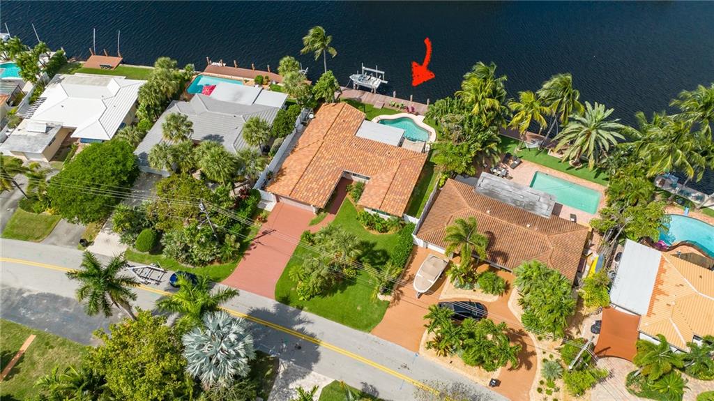 Poinsettia Heights River - Residential