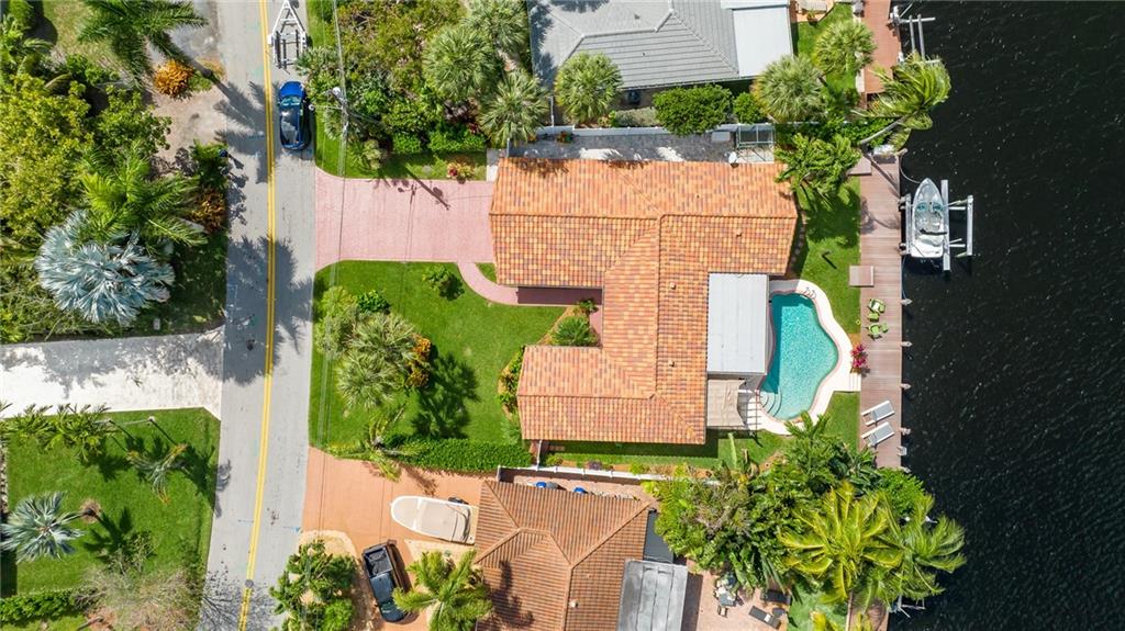 Poinsettia Heights River - Residential