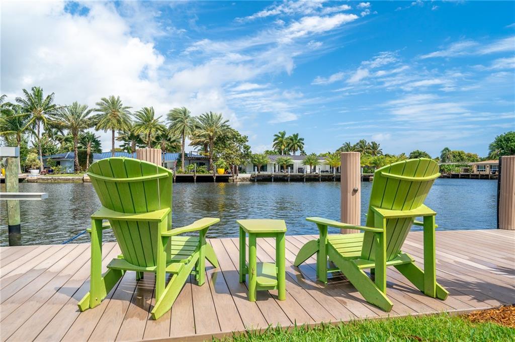 Poinsettia Heights River - Residential