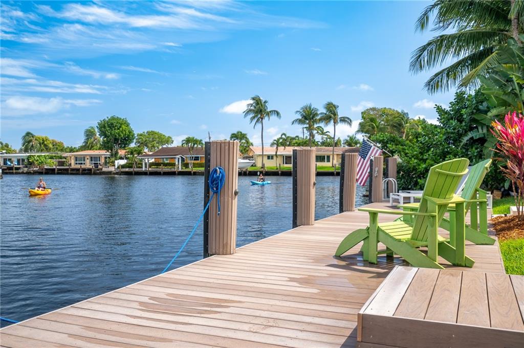 Poinsettia Heights River - Residential