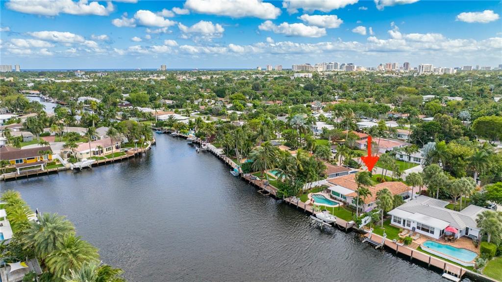 Poinsettia Heights River - Residential