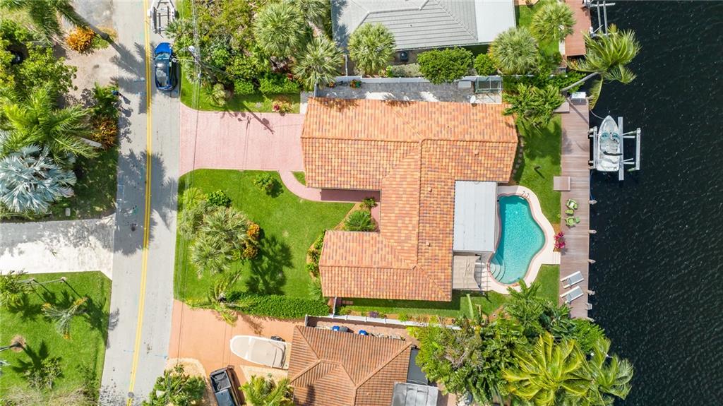 Poinsettia Heights River - Residential