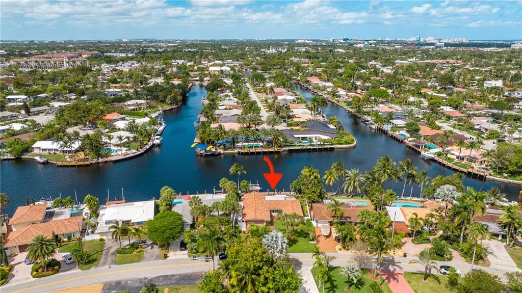 Poinsettia Heights River - Residential