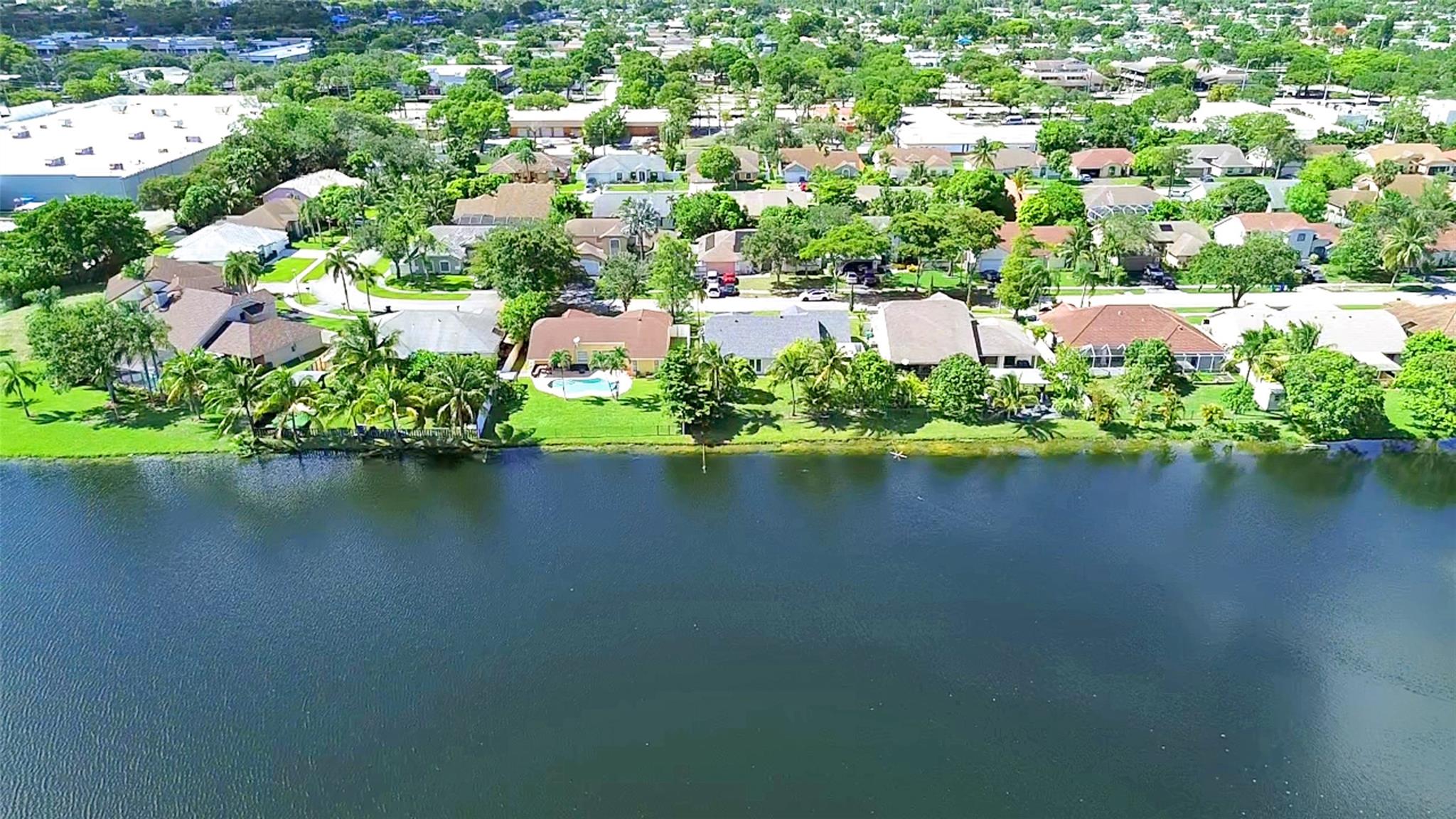 BOULEVARD WOODS EAST - Residential