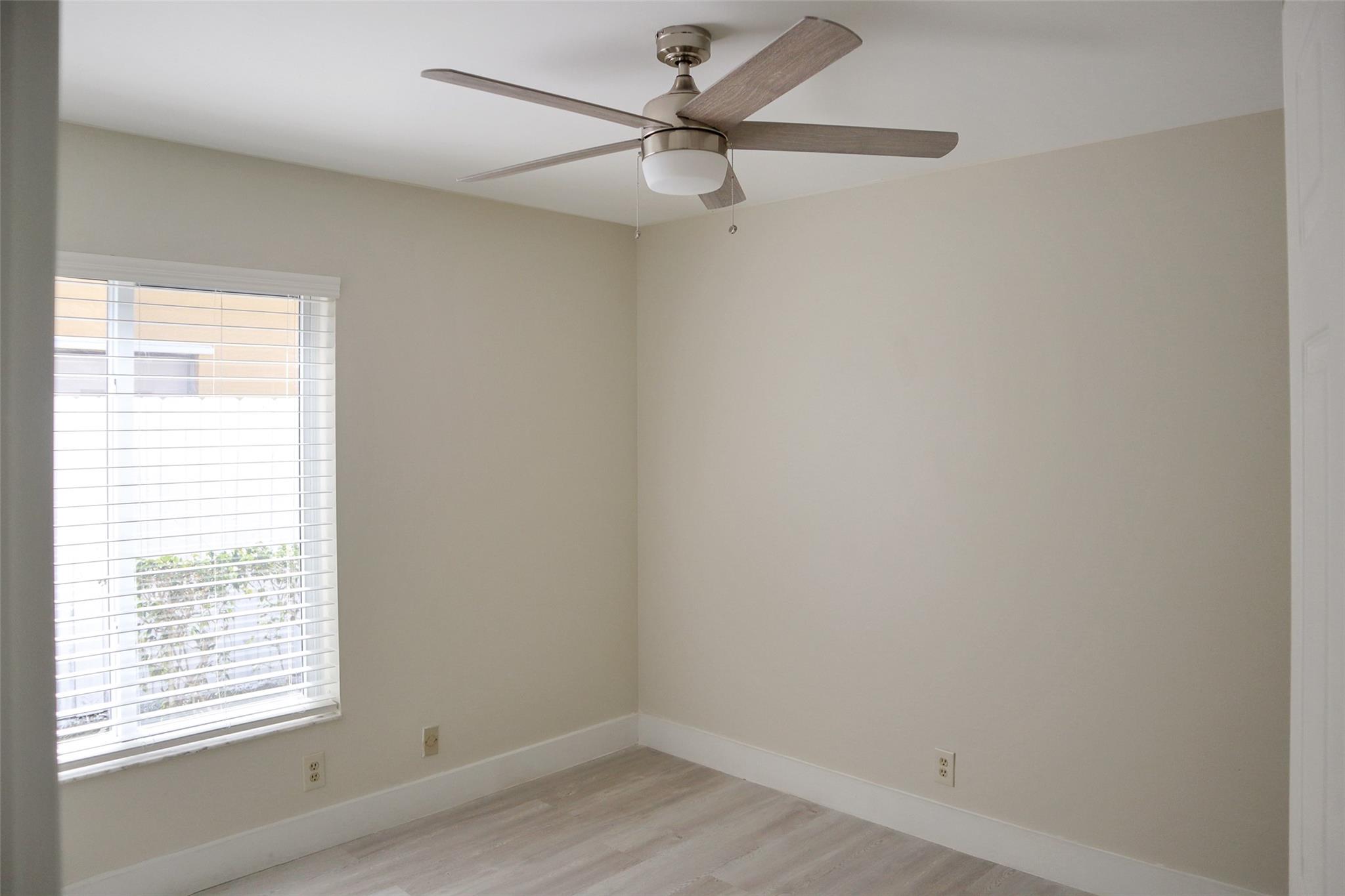 BOULEVARD WOODS EAST - Residential