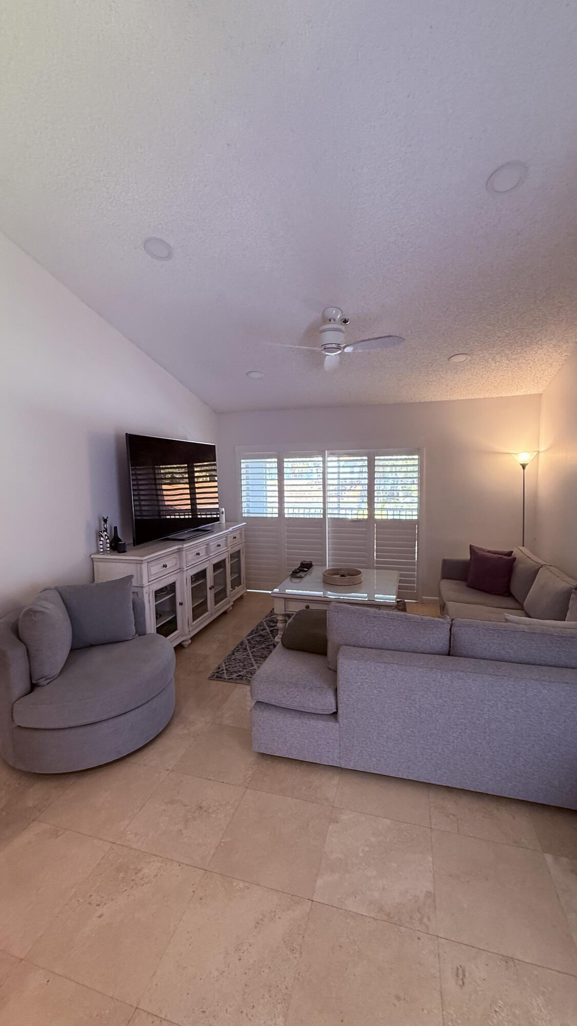 BOCAR CONDO - Residential