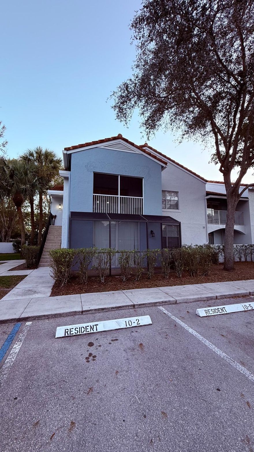 Great opportunity to own this renovated 2/2 in the well located BOCAR Condo in Boca Raton. ''A'' Rated Schools. Enjoy an open kitchen layout, natural stone counters, SS Appliances, private screened balcony, w/new composite shutters, vaulted ceilings, a newer A/C & an in-unit washer and dryer. The recently renovated community offers top-tier amenities such as a resort-style pool, spa, gym, EV charging, clubhouse, business center, tennis & pickleball courts, indoor racquetball, billiard room, and more. With a 24-hour manned gate, you can enjoy peace of mind while living in one of Boca Raton's prime locations! Live or buy for investment-Immediate leasing is ok. Close to Town Center Mall and few minutes from the beach. This is your opportunity to make this impeccable home yours!