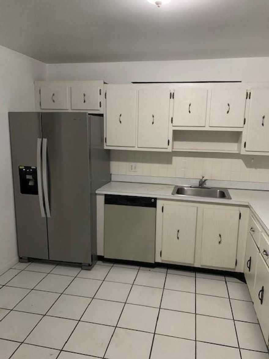 Large 3 bedroom 2 bath apartment. Stainless steel appliances, white wood cabinets, and tile floors. Plenty of closet space, large bedrooms , private screened balcony with water view . Close to I95, and turnpike. Walk to places of worship as well as shopping centers. Walk to school for grades K-12. WATER, TRASH, AND SEWER INCLUDED IN THE RENT . 1 Parking spot included with plenty of guest spots.