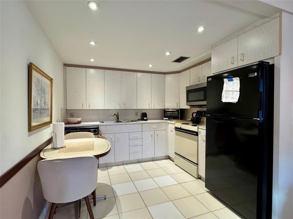 Hythe C - Residential