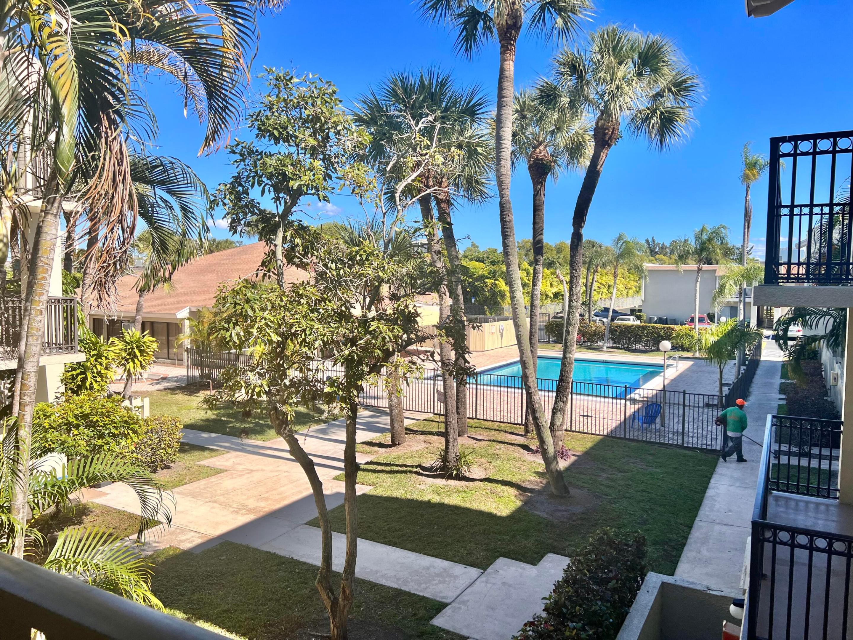 CROSS CREEK CONDO - Residential Lease