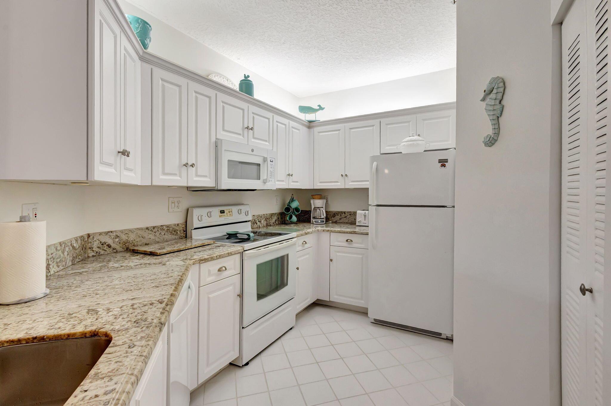 OCEAN TRACE CONDO - Residential Lease