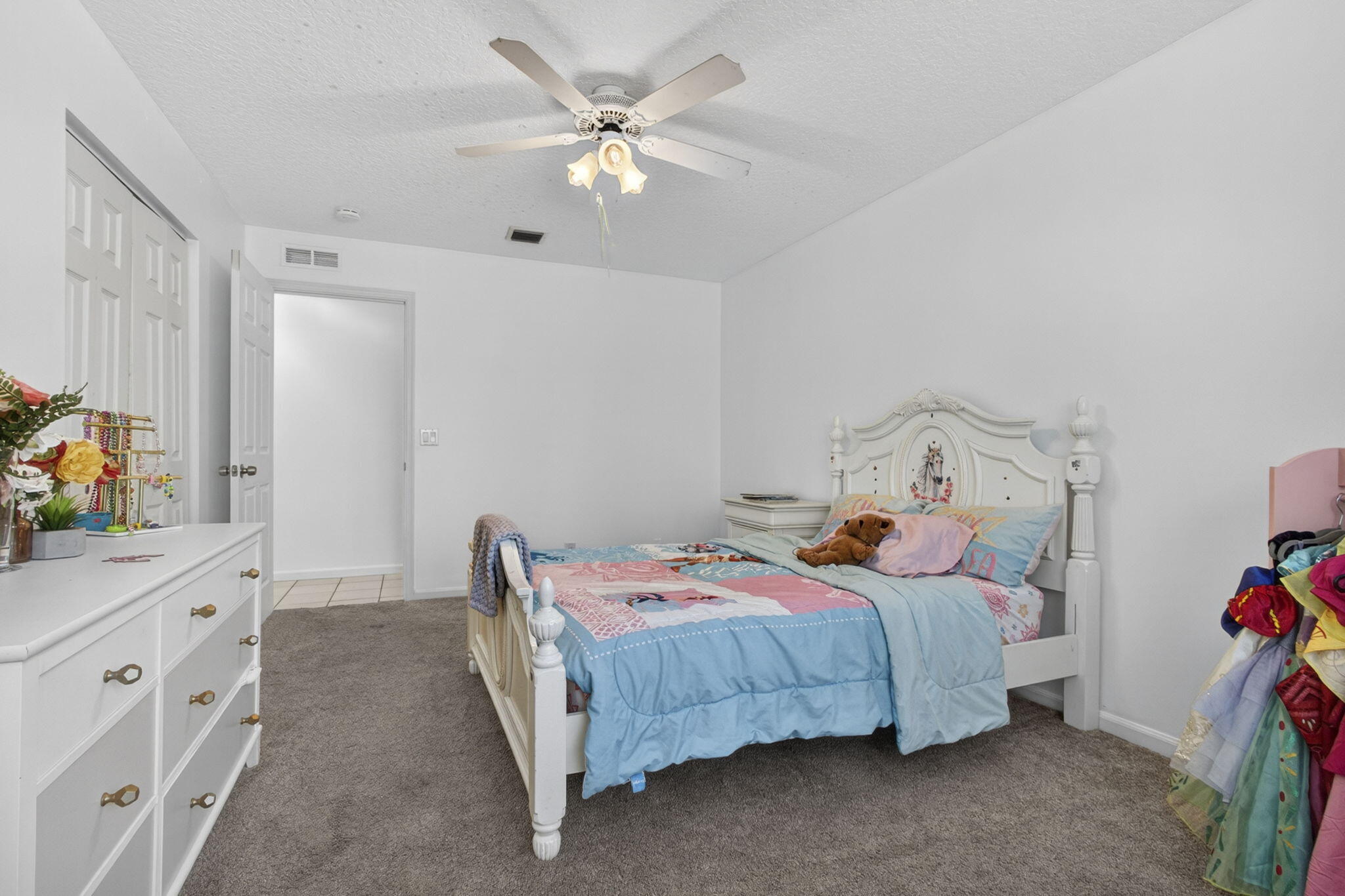 Acreage - Residential