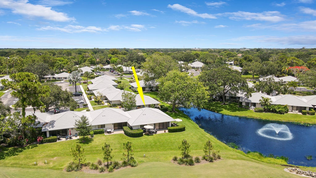 Photo of 815 Club Drive, Palm Beach Gardens, FL 33418 (MLS # R10897633)