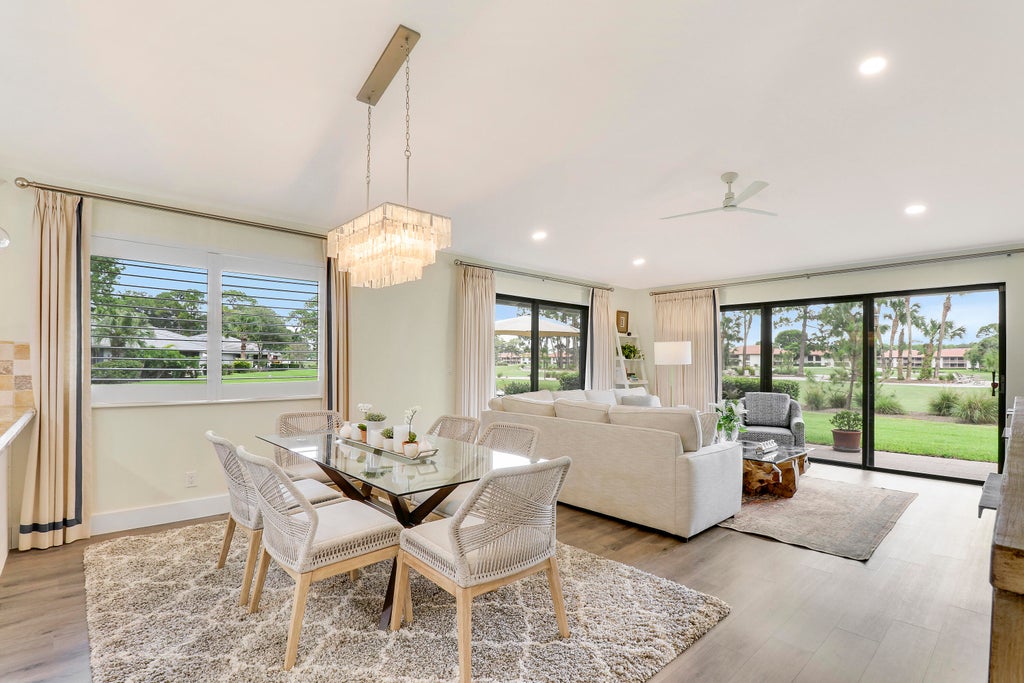 Photo of 815 Club Drive, Palm Beach Gardens, FL 33418 (MLS # R10897633)