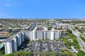 Photo of 801 S Federal Highway #604, Pompano Beach, FL 33062 (MLS # B26050512)