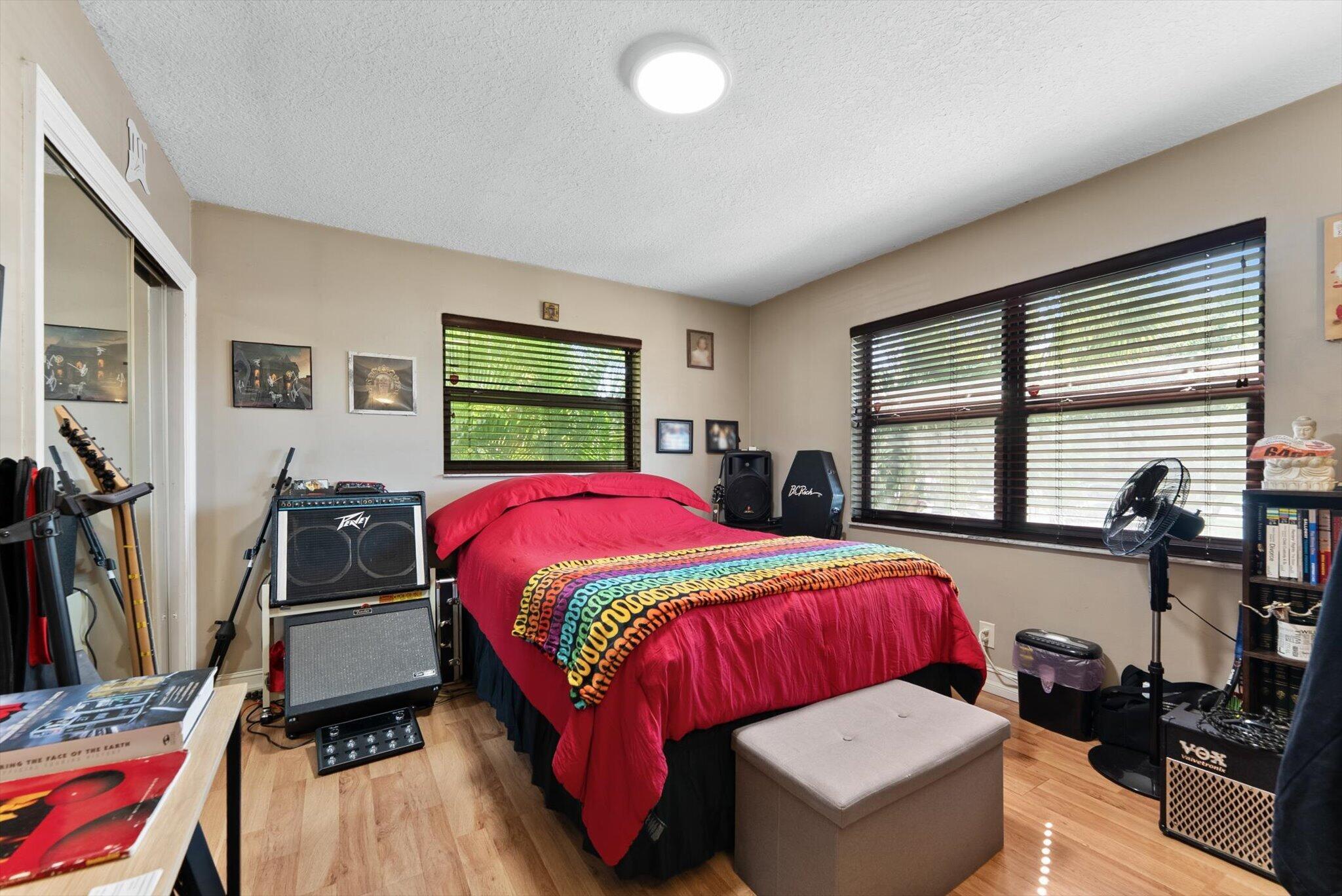 DELRAY OAKS CONDO - Residential