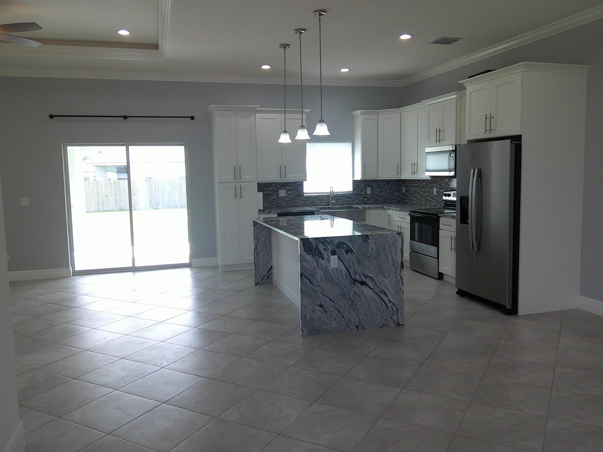 PORT ST LUCIE SECTION  34 - Residential Lease