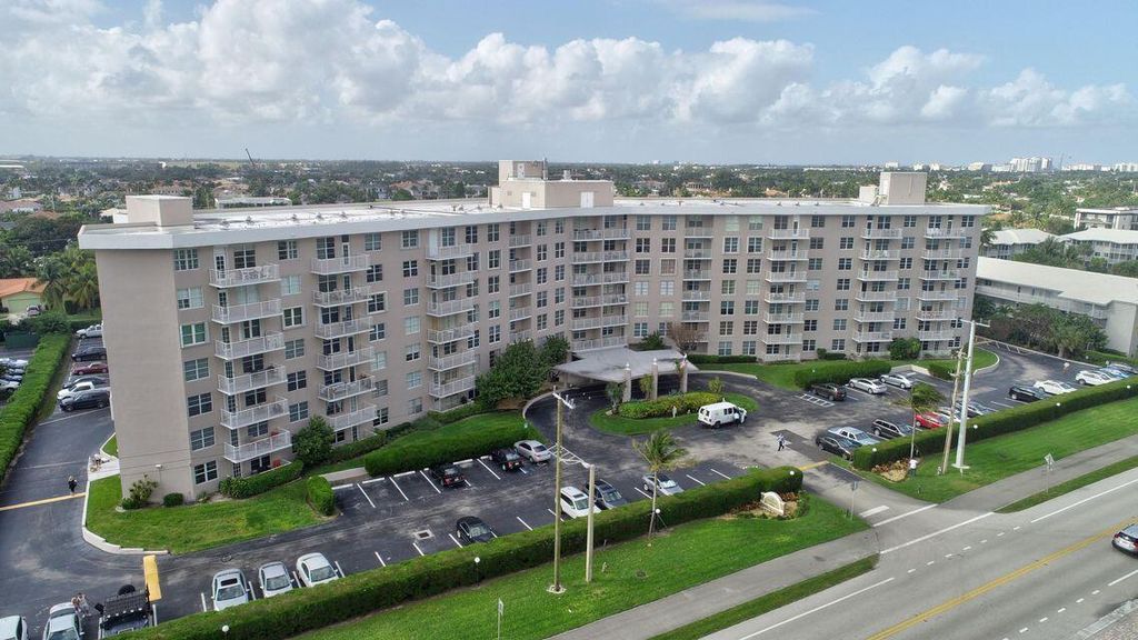 Photo of 2851 S Ocean Boulevard #2h, Boca Raton, FL 33432 (MLS # R11100051)