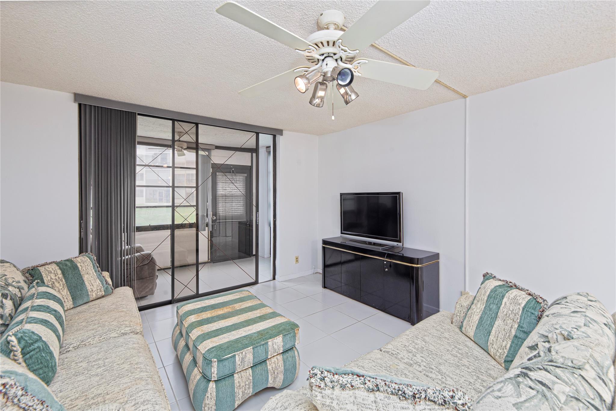 Sunrise Lakes Phase 4 - Residential