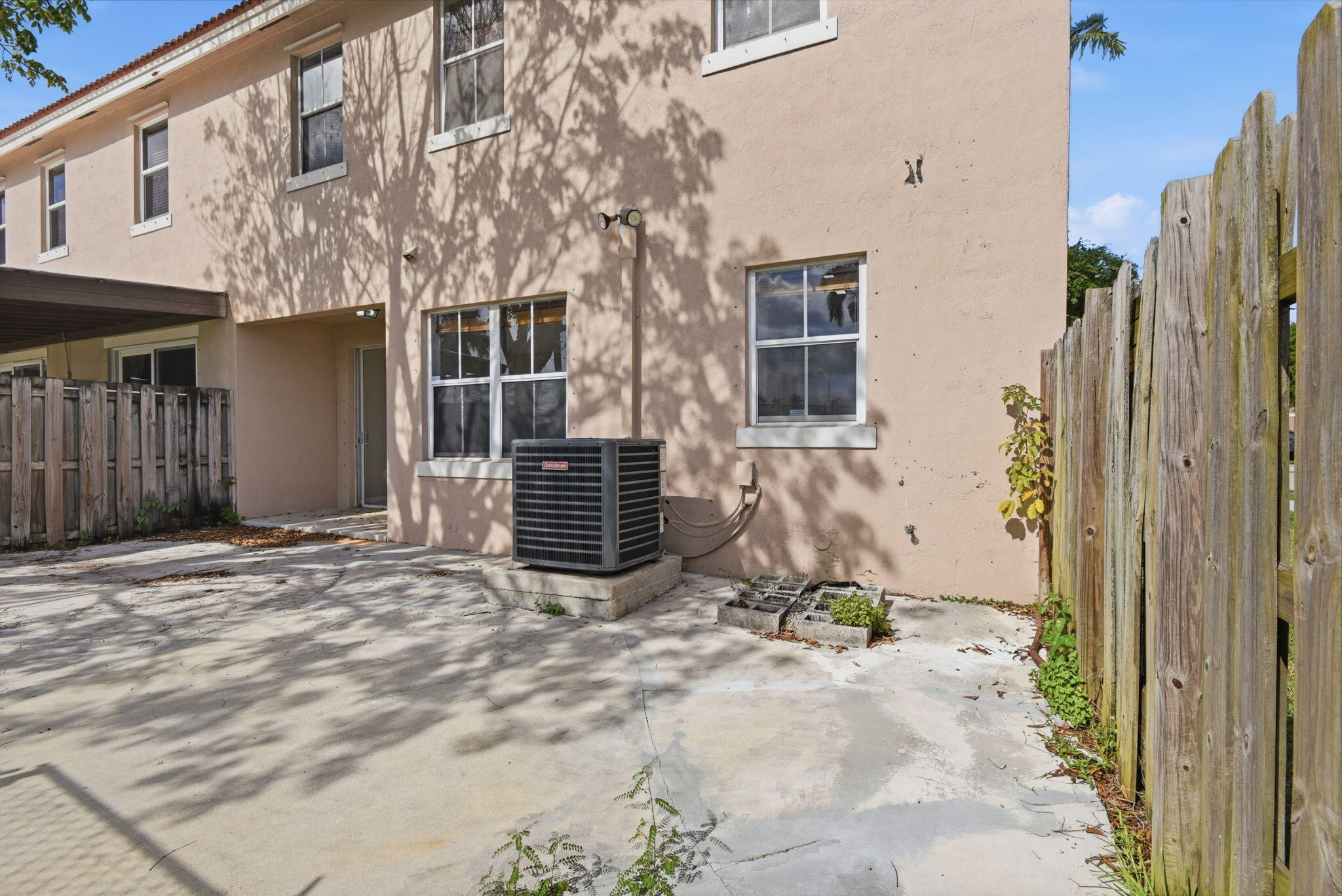 RIVERSIDE AT BISC NATL PK - Residential