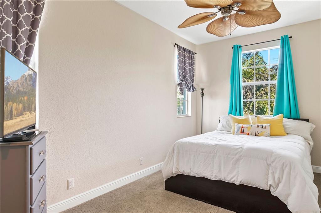 Fee simple townhouse - Residential