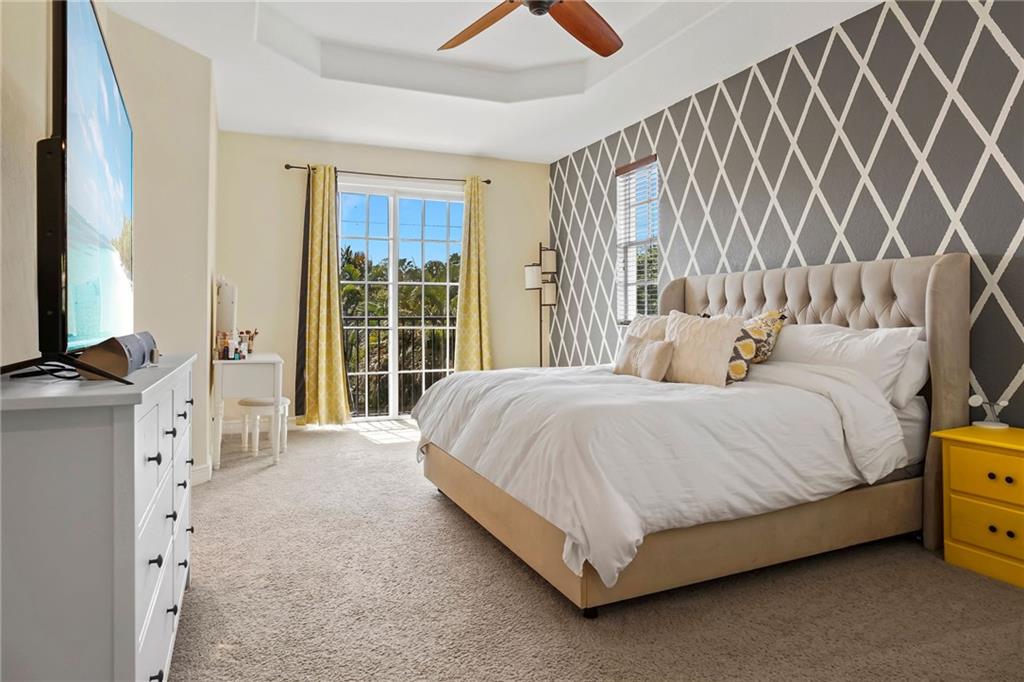 Fee simple townhouse - Residential