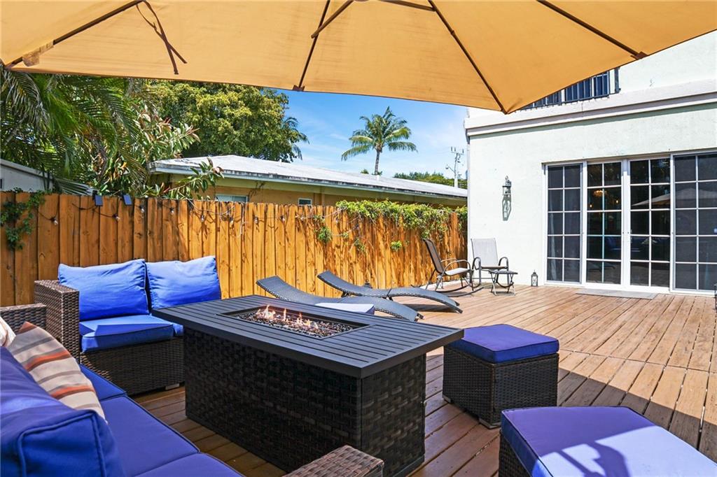 Fee simple townhouse - Residential