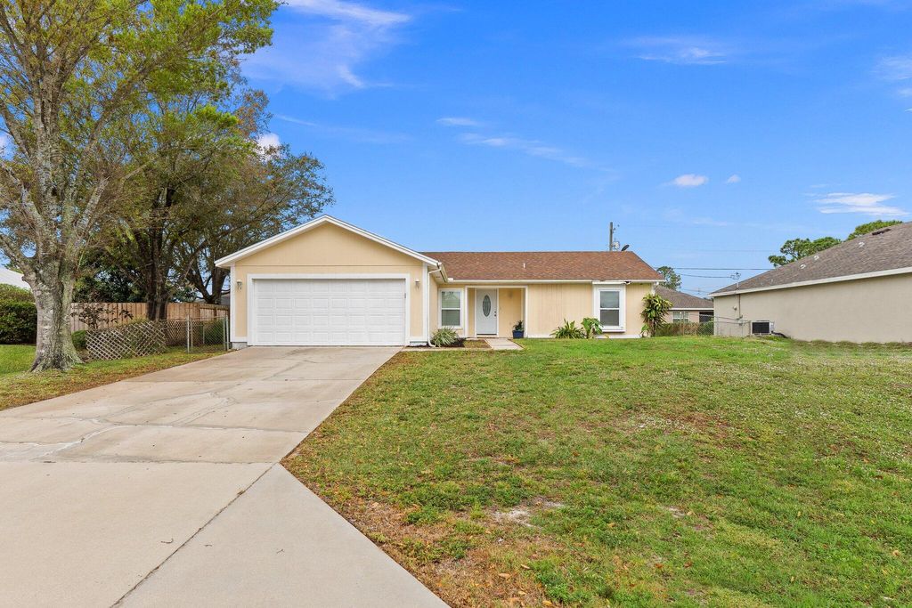 Photo of 302 SW Kestor Drive, Port Saint Lucie, FL 34953 (MLS # R11055441)