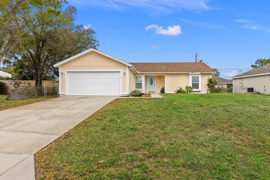 Photo of 302 SW Kestor Drive, Port Saint Lucie, FL 34953 (MLS # R11055441)
