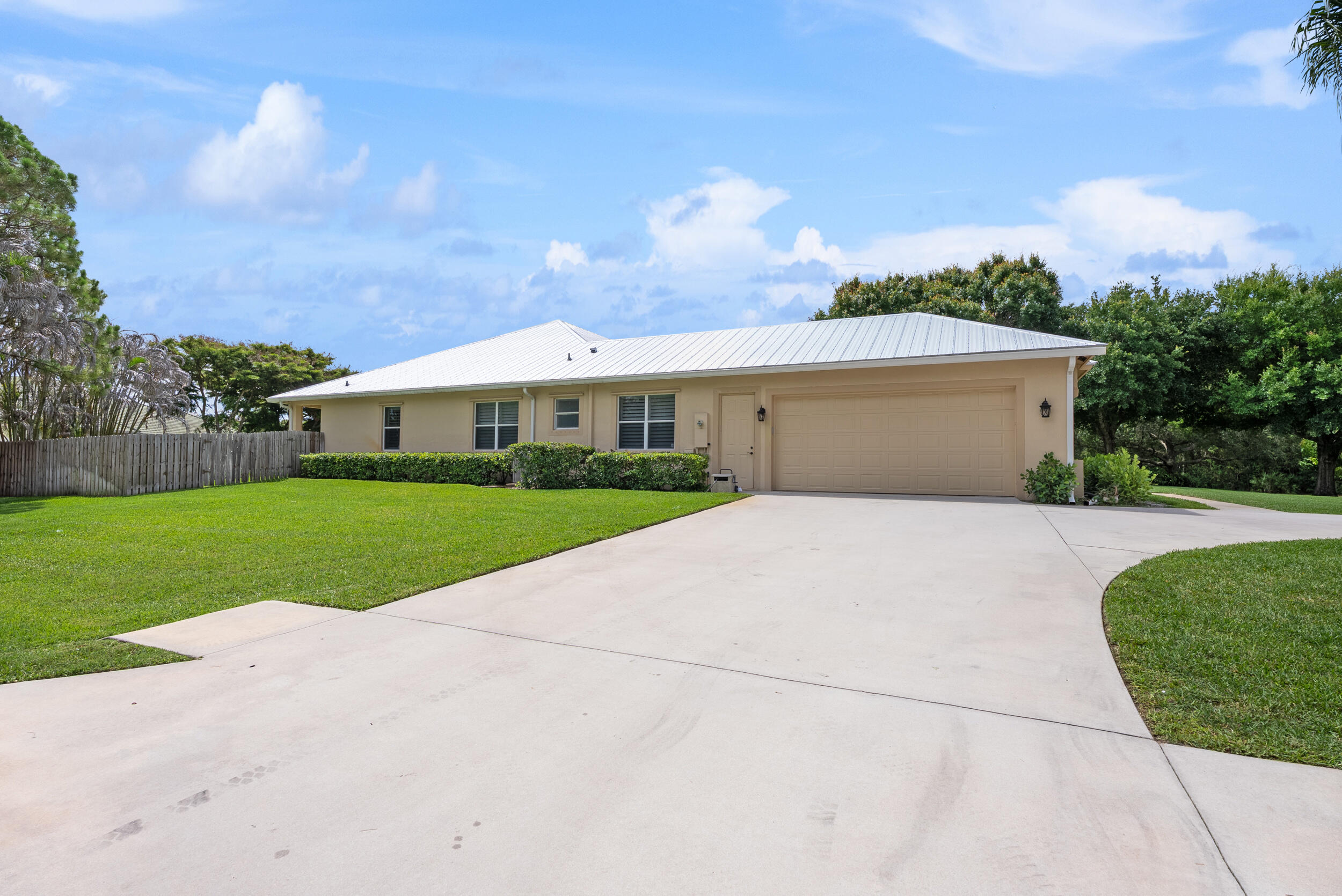 WESTWOOD COUNTRY ESTATES - Residential