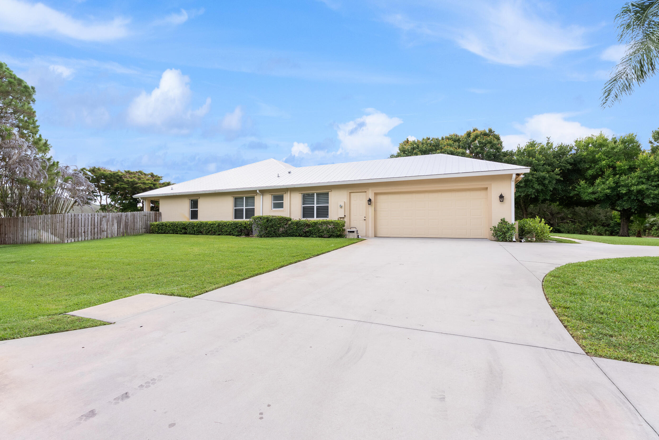 WESTWOOD COUNTRY ESTATES - Residential