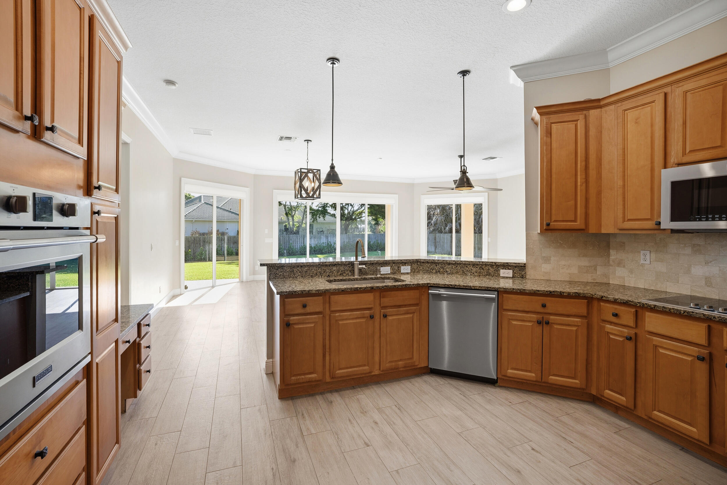 WESTWOOD COUNTRY ESTATES - Residential