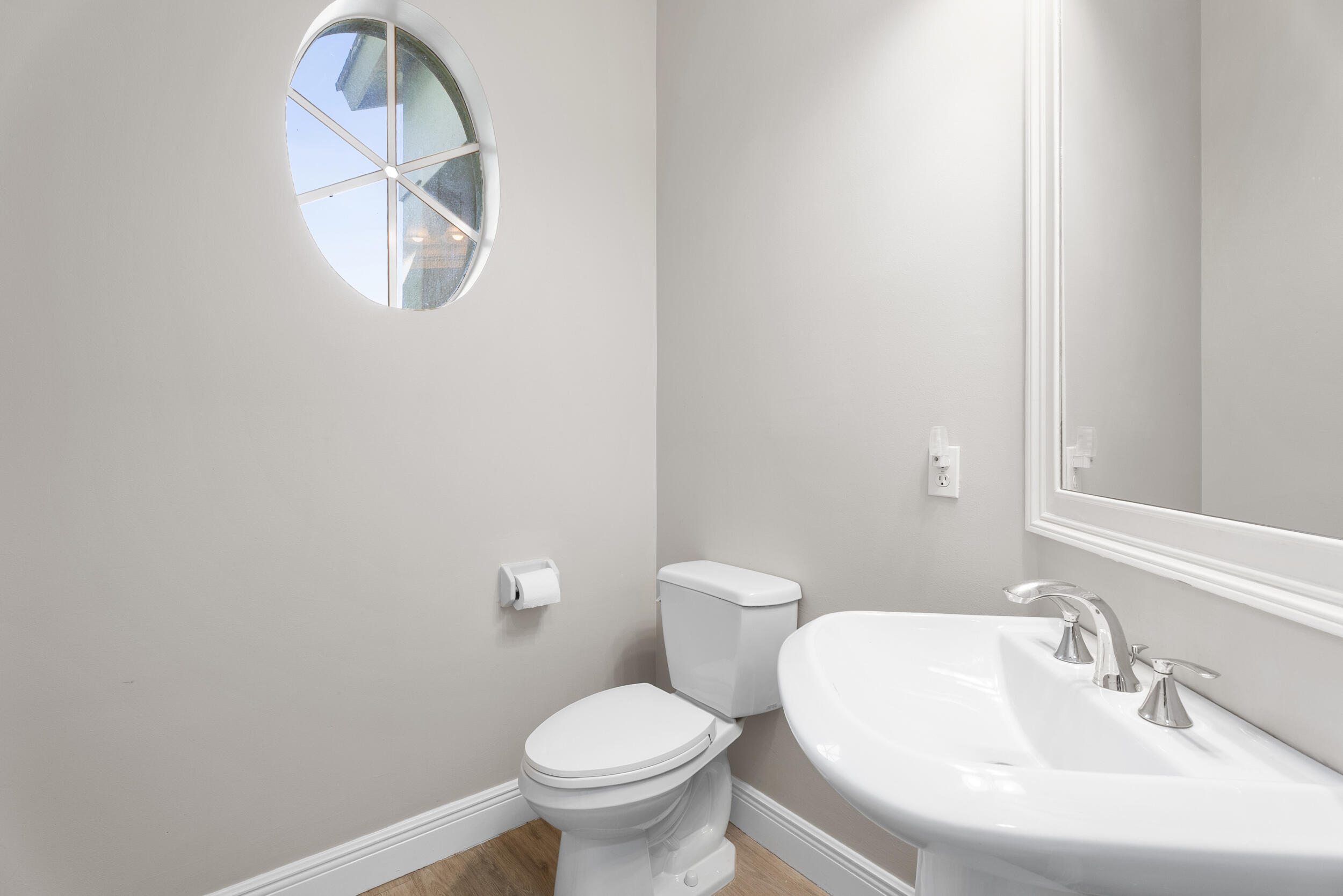 WESTWOOD COUNTRY ESTATES - Residential
